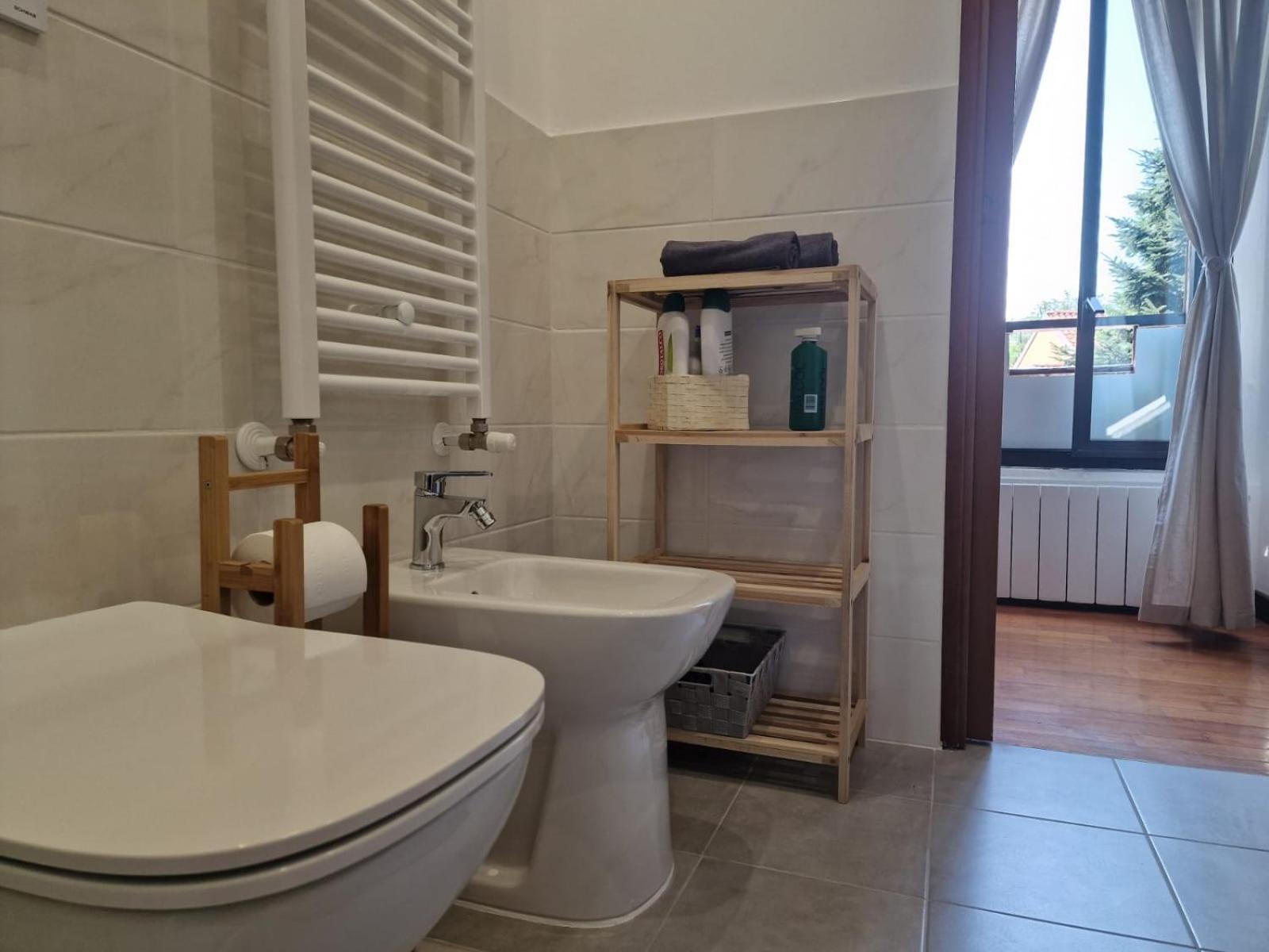 Appartamento Incantevole In Piccola Corte A 로 외부 사진