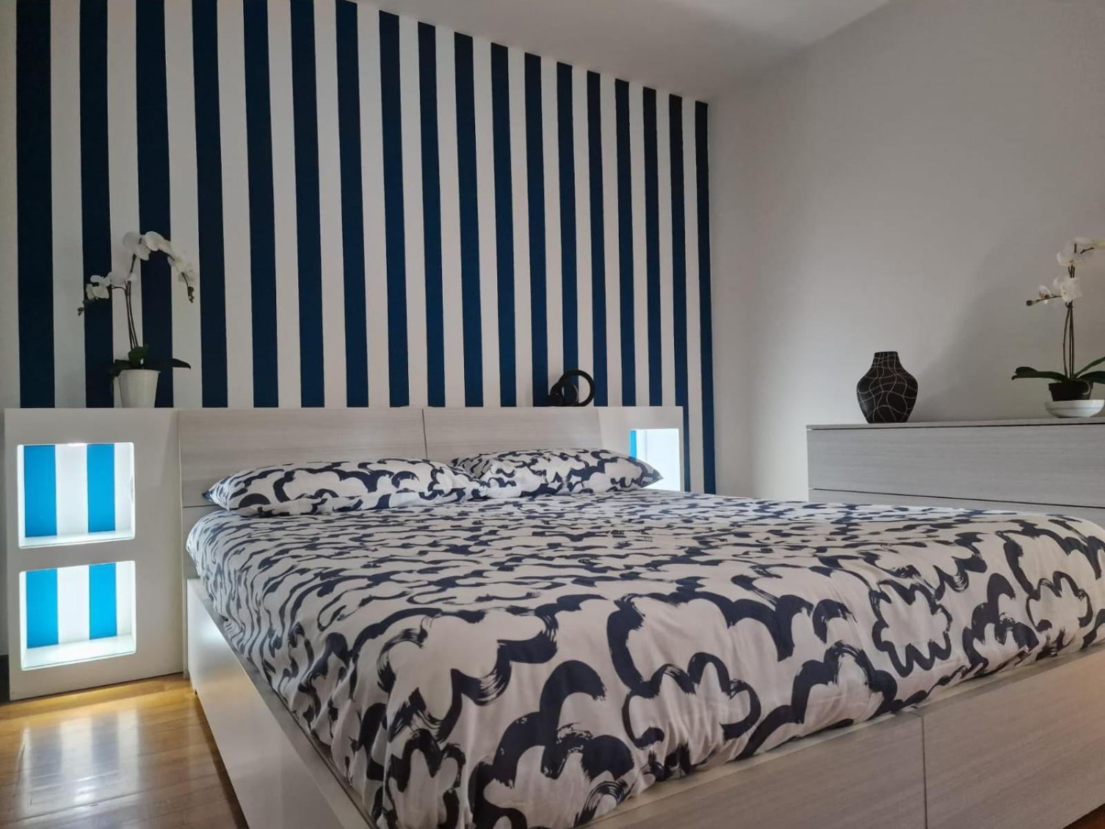 Appartamento Incantevole In Piccola Corte A 로 외부 사진