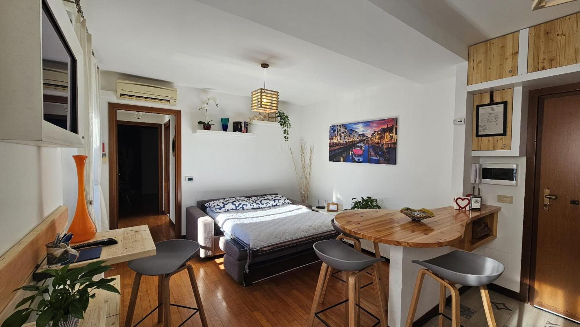 Appartamento Incantevole In Piccola Corte A 로 외부 사진