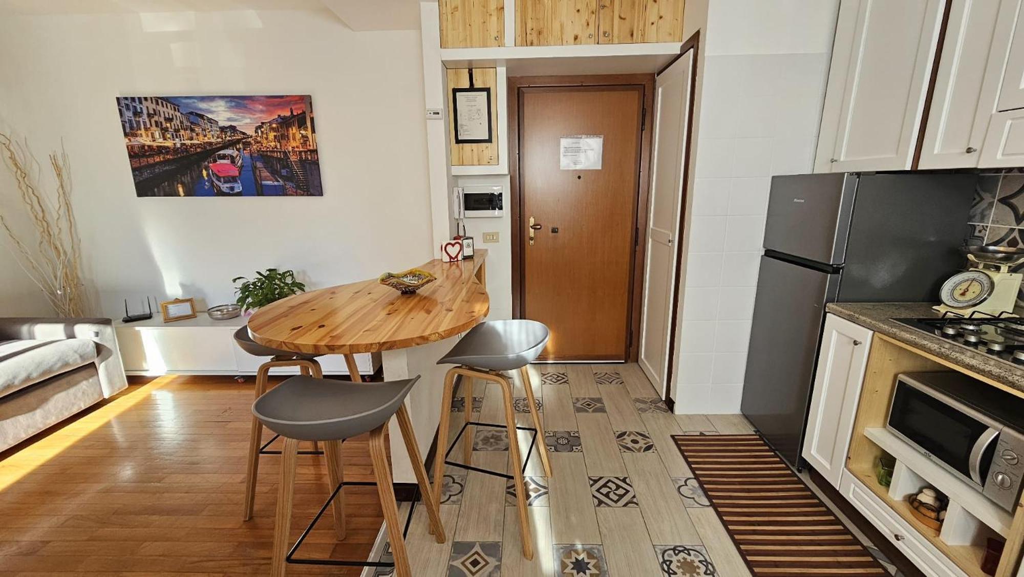 Appartamento Incantevole In Piccola Corte A 로 외부 사진
